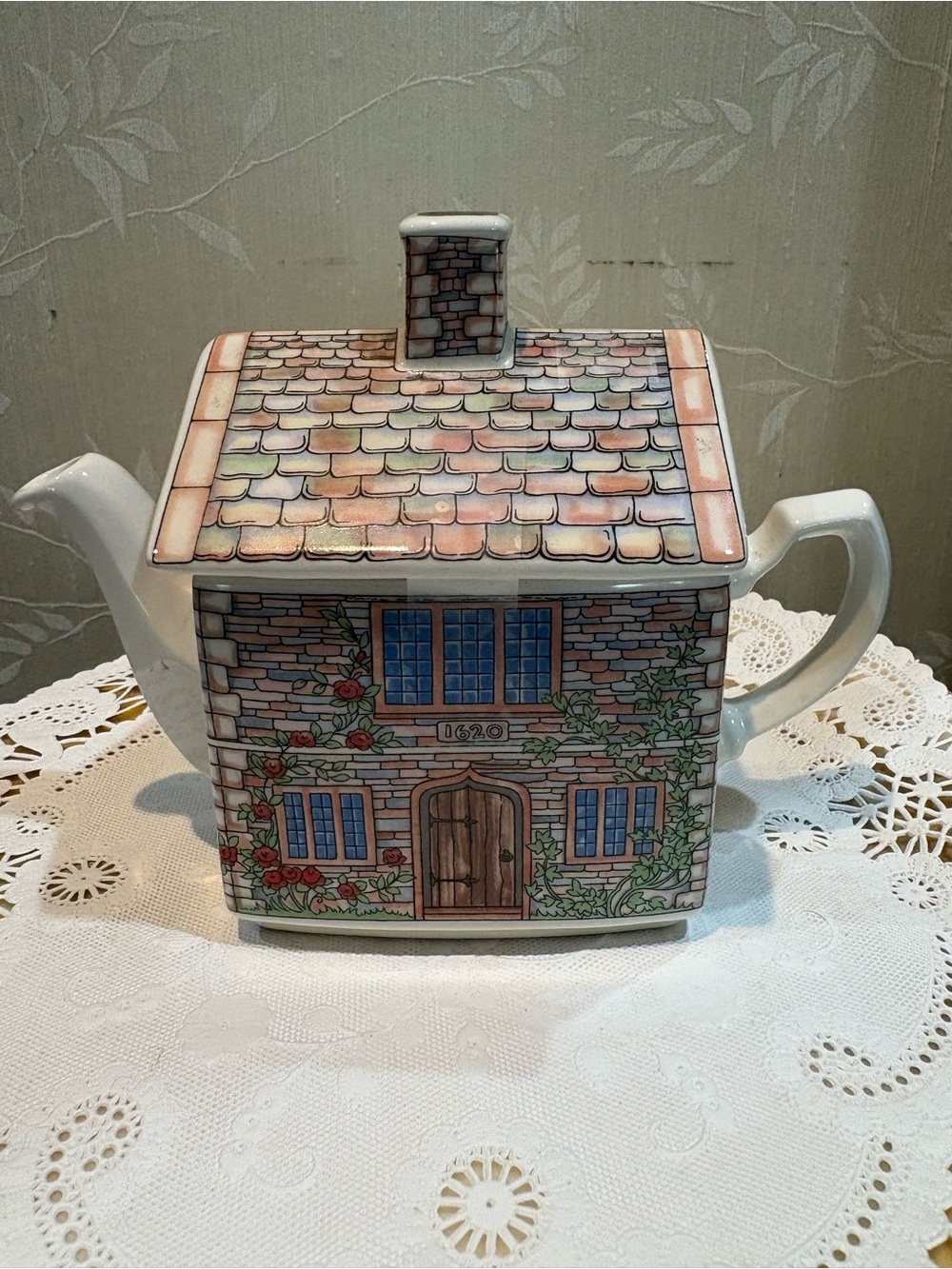 Sadler " 17th Century Cottage" English House 🫖 Teapot